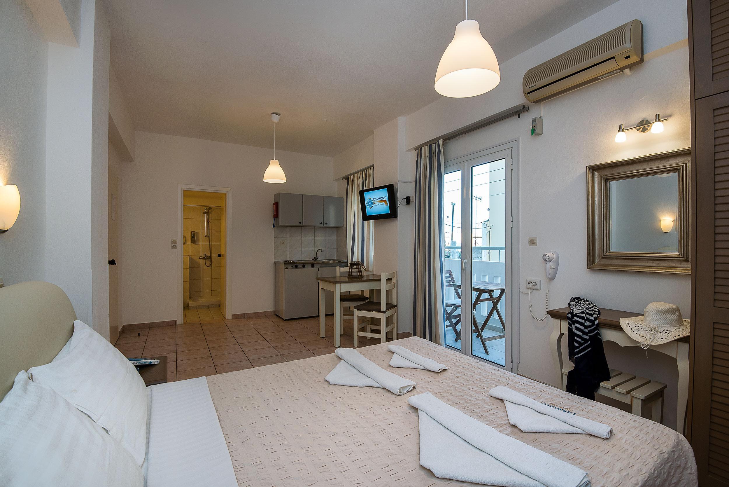 Diamond Apartments & Suites Hersonissos  Exterior foto