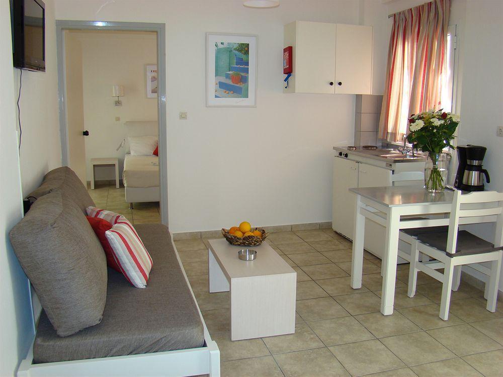 Diamond Apartments & Suites Hersonissos  Exterior foto